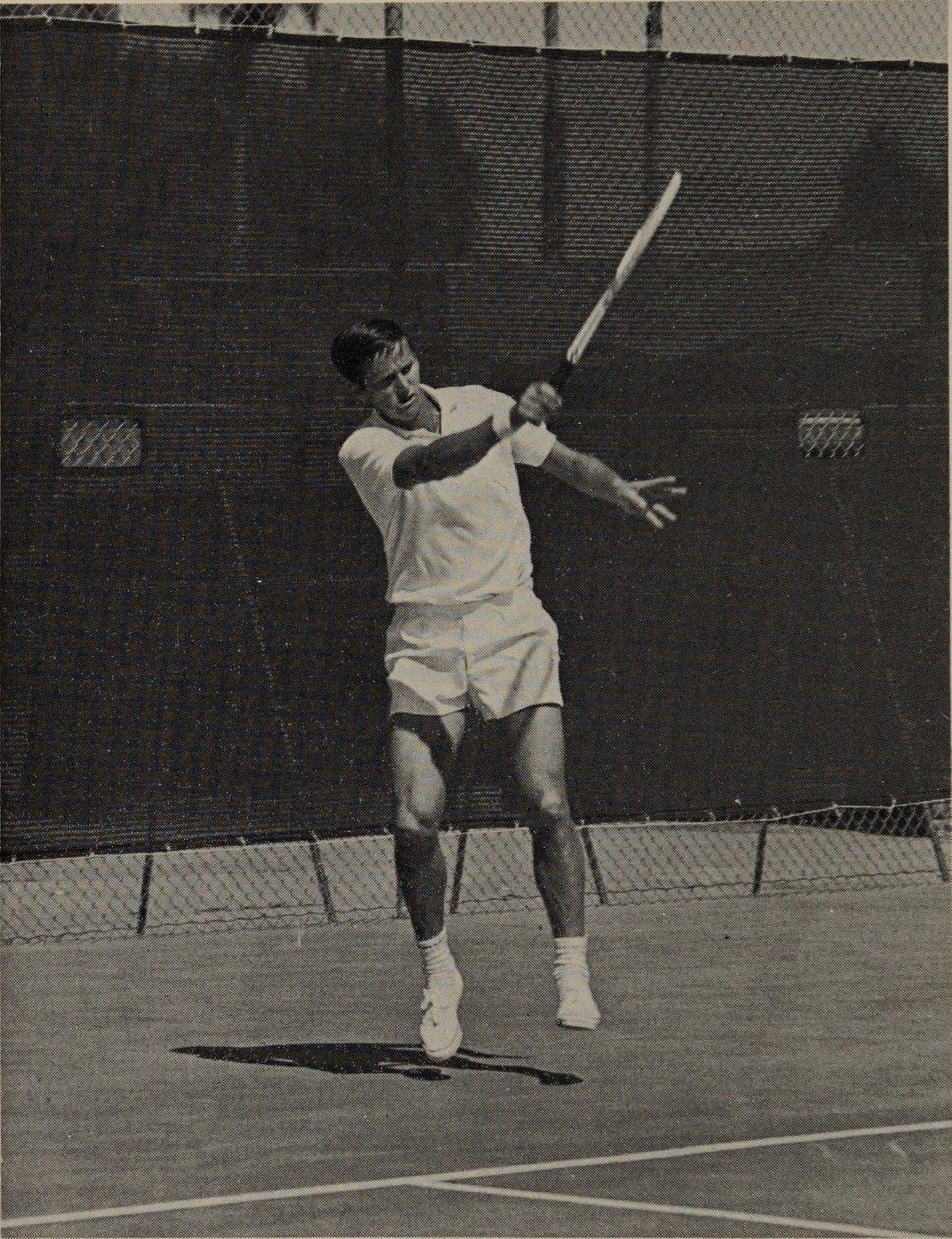 Hình 3.5: Roy Emerson lashes on plenty of topspin to hit himself out of an awkward position. (See te