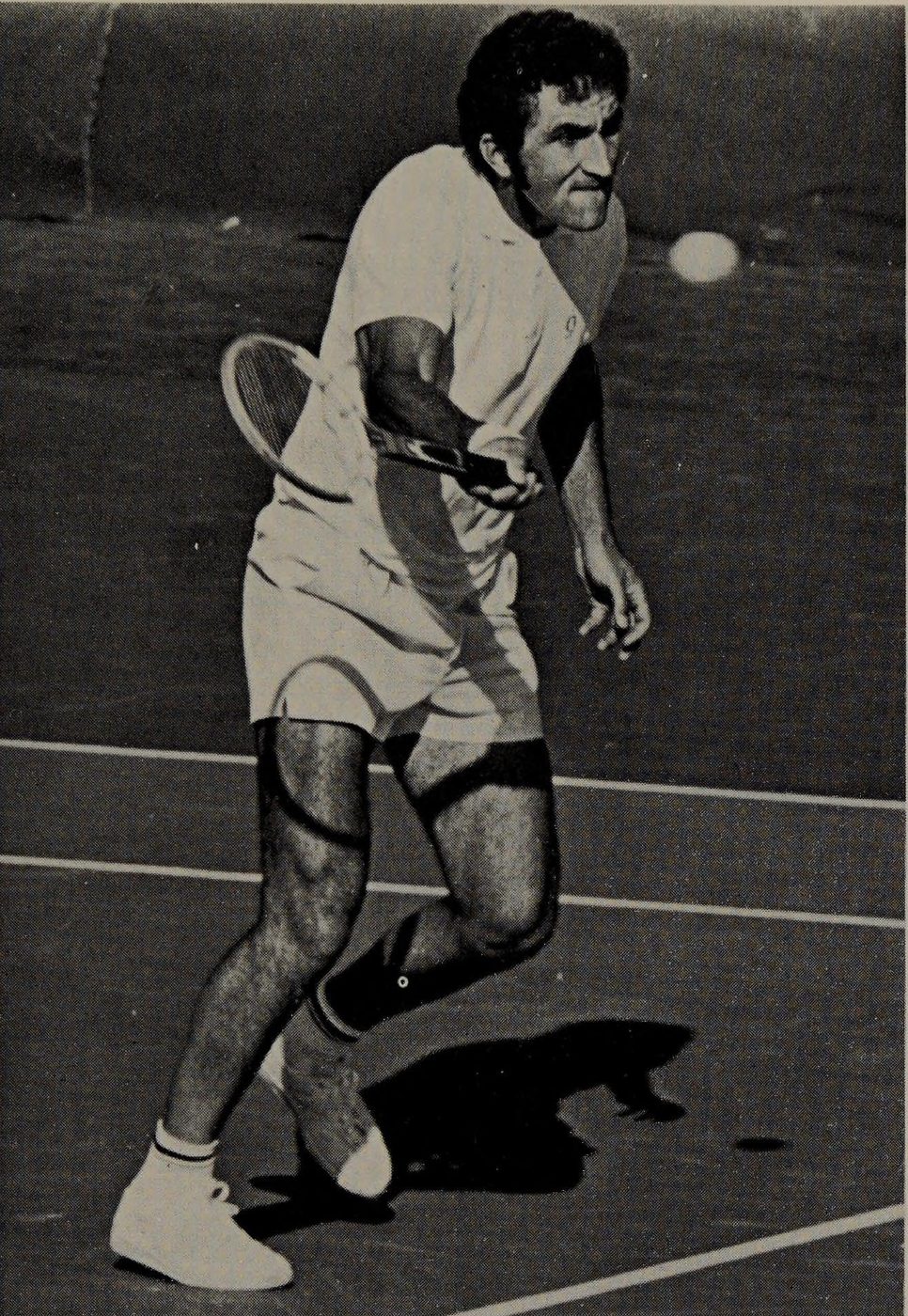 Hình 4.1: Ion Tiriac’s forehand is not always well-produced—but, like everything about him, it is ef