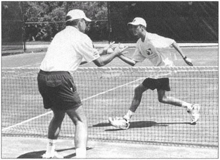 Minh họa bài tập trong sách Complete Conditioning for Tennis