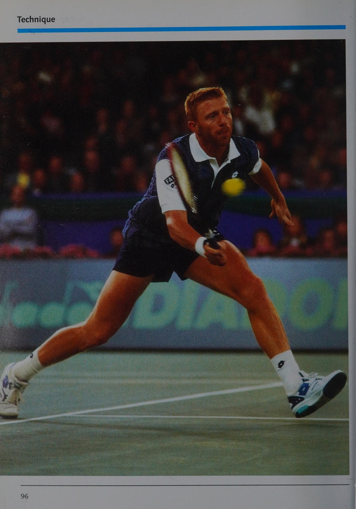 Kỹ thuật bắt volley thuận tay và trái tay tiêu chuẩn Đức