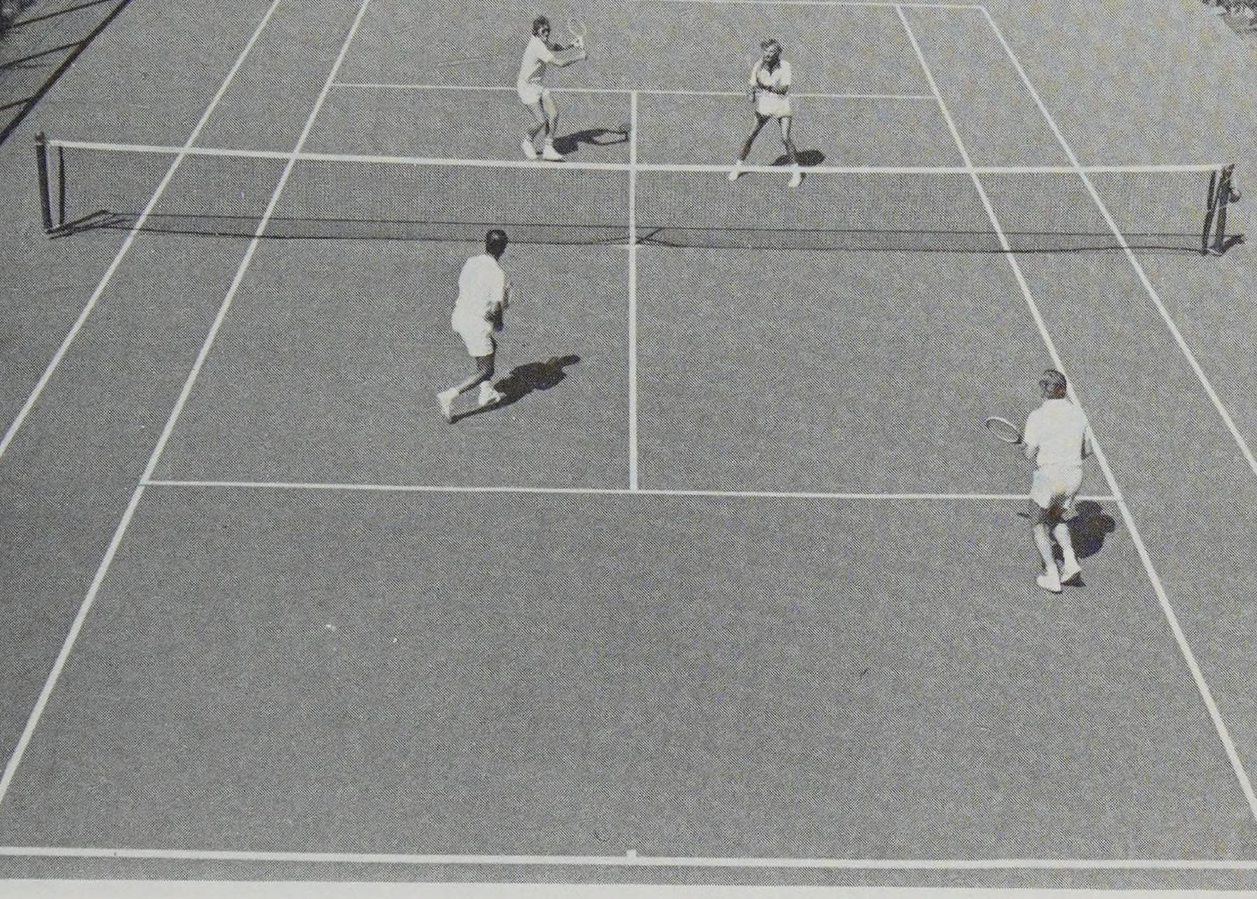 Tình huống P.33: Volley Trái Tay Xuyên Qua Trung Lộ Kết Thúc Điểm Số