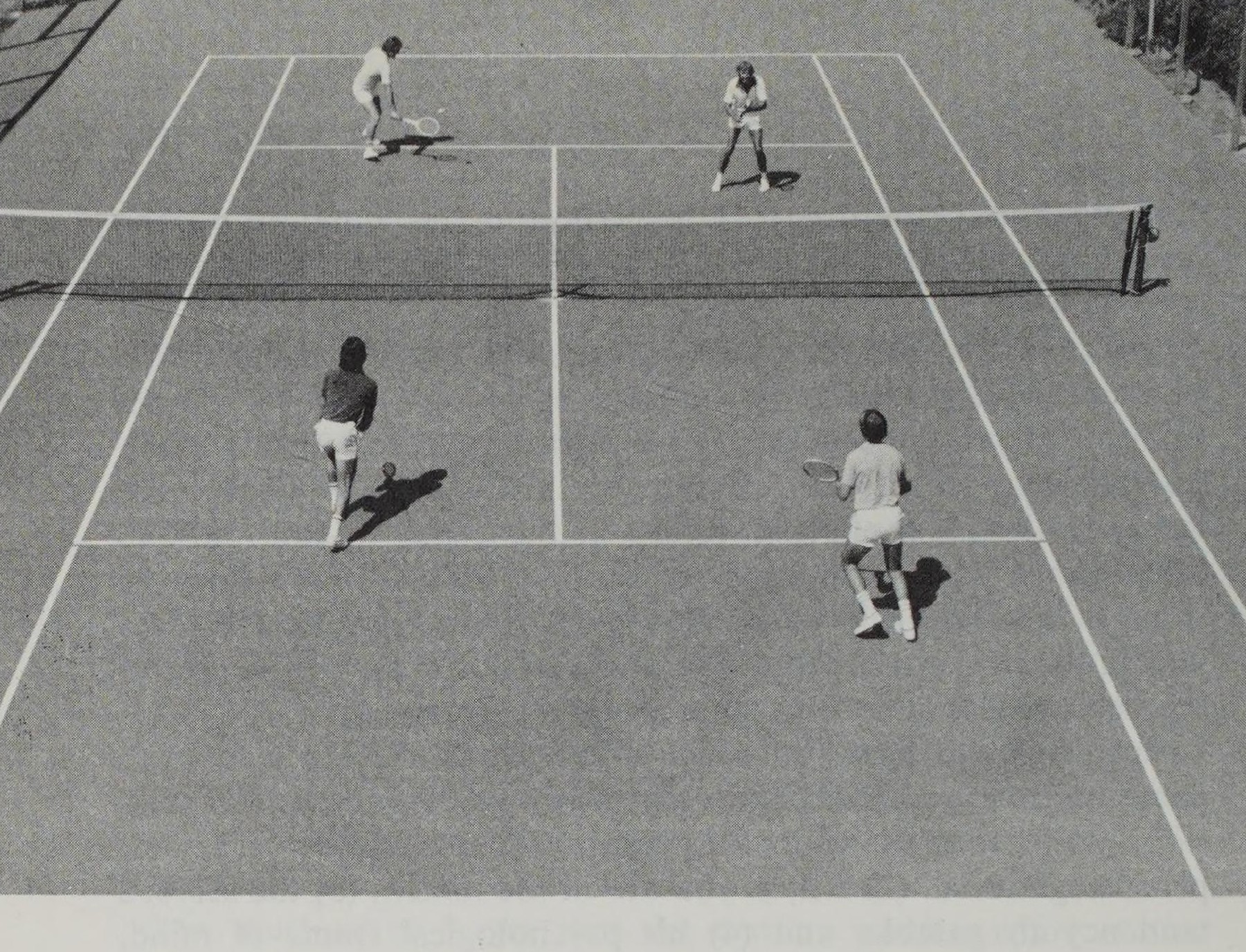 Tình huống P.62: Tận Dụng Quả Volley Yếu Ớt Từ Giữa Sân
