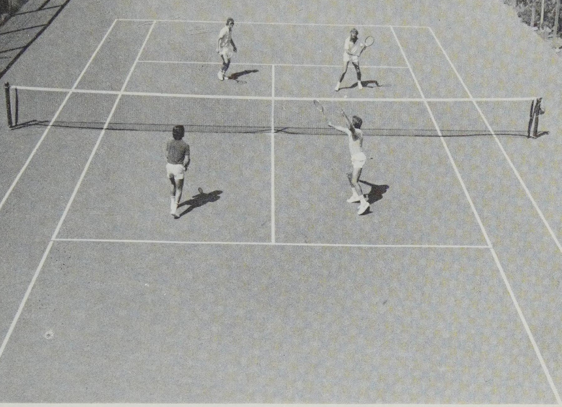 Tình huống P.63: Cắt Quả Volley Tầm Cao Bẻ Góc Trước Mặt B